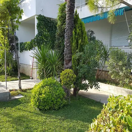 Apartments Beti - 70 M From Sea